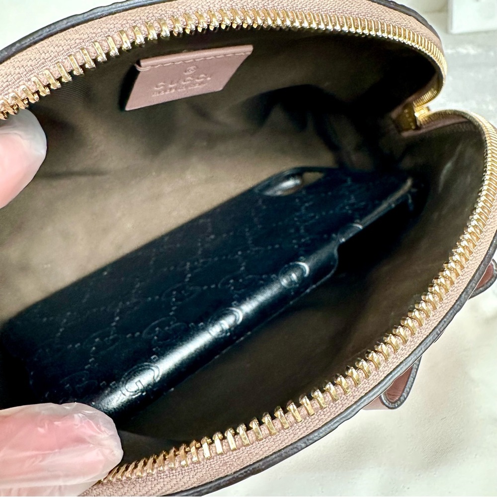 Gucci GG Pink Stamped leather GM, Large size cosmetic pouch or crossbody CUTE! - Picture 12 of 16
